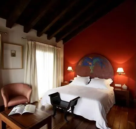 Hotel El Rancho 4*