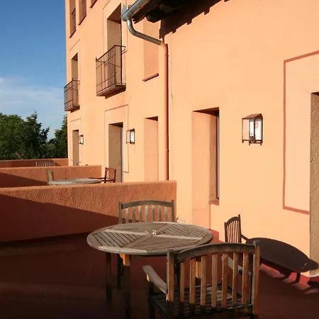 Hotel El Rancho 4*
