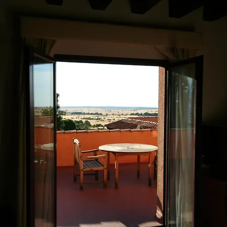 Hotel El Rancho 4*
