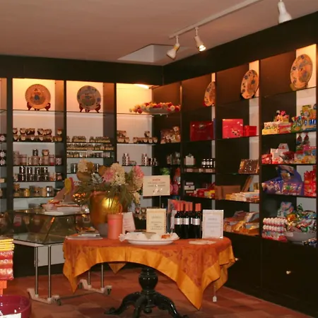 Отель El Rancho 4*