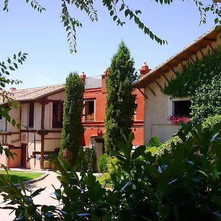 El Rancho Hotel 4*